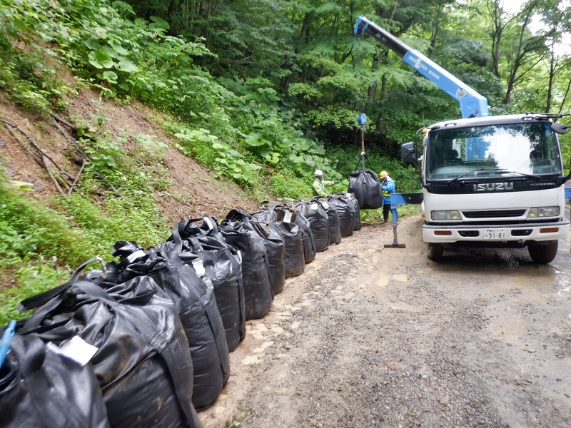 新得町道　法面復旧作業（令和5年7月6日）